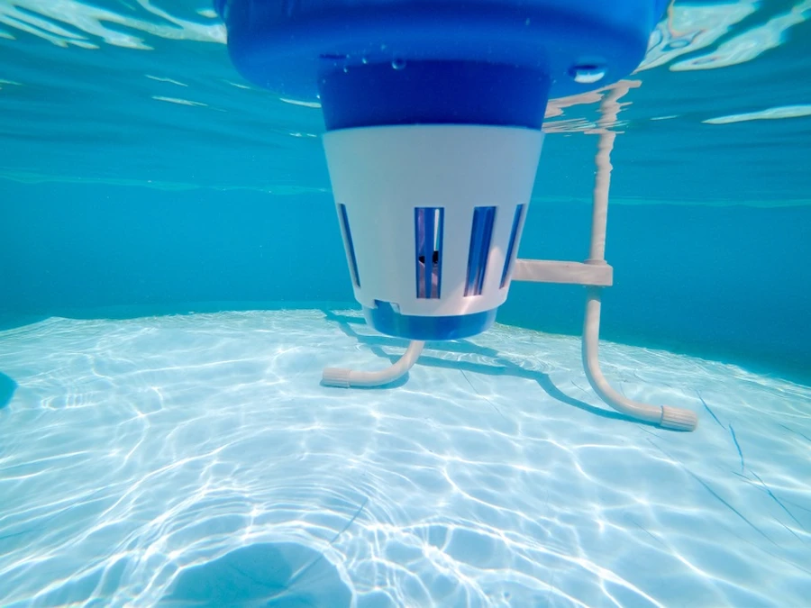 How Pool Cleaning Services Improve Swimmer Comfort in Santa Monica, CA