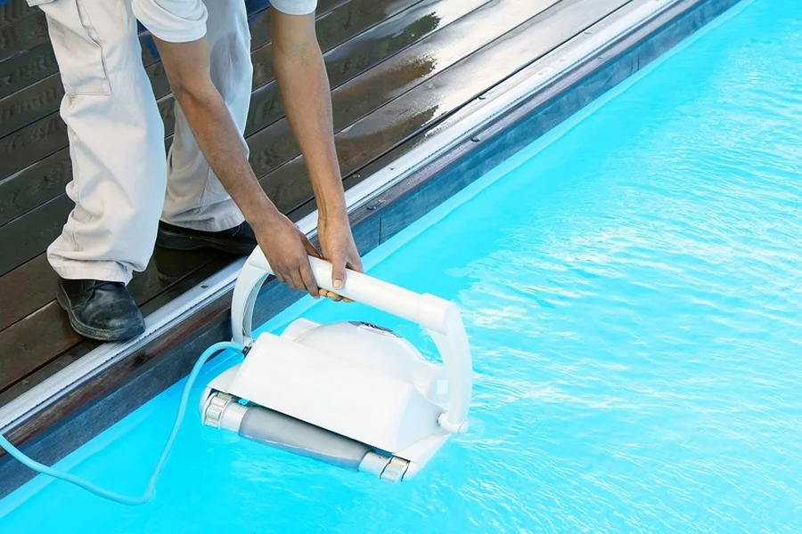 The Importance Of Balanced Chemicals In Pool Cleaning Santa Monica, CA